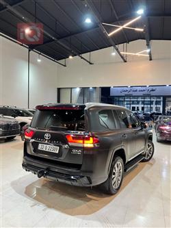 تويوتا لاندكروزر